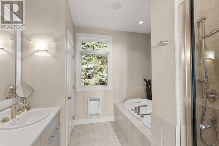 44 Wine Harbour Road — photo 17 of 40
