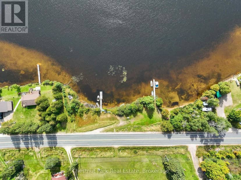 2442 520 Highway, Burk's Falls, photo 5