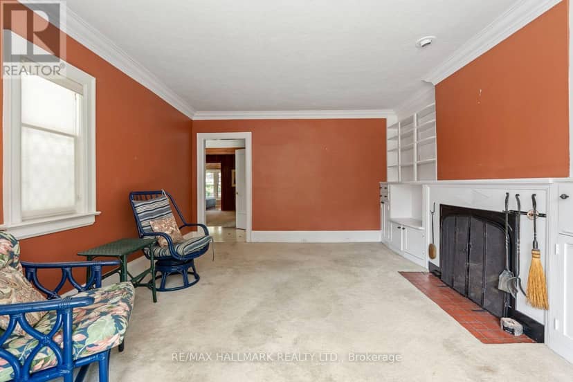 48 Chatsworth Drive — photo 21 of 36