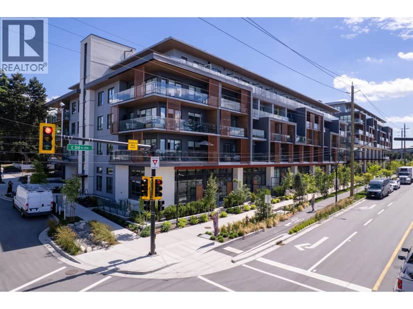317 422 E 3RD STREET, North Vancouver