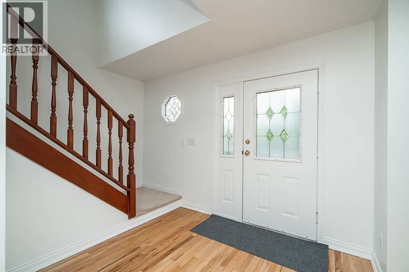2948 GRANT STREET, Vancouver, photo 2