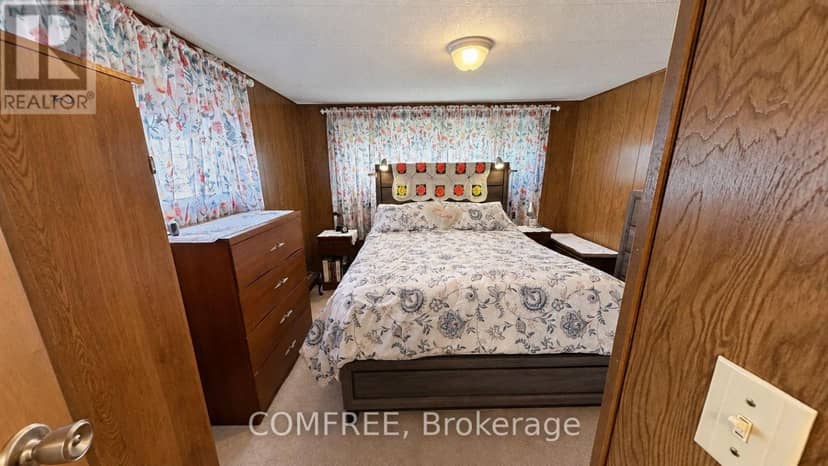 83 Cameron Drive — photo 14 of 17