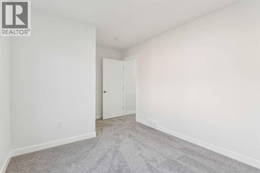 105, 95 Saddlecrest Circle NE — photo 19 of 27