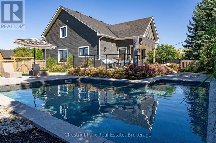 154 Brooker Boulevard — photo 1 of 40