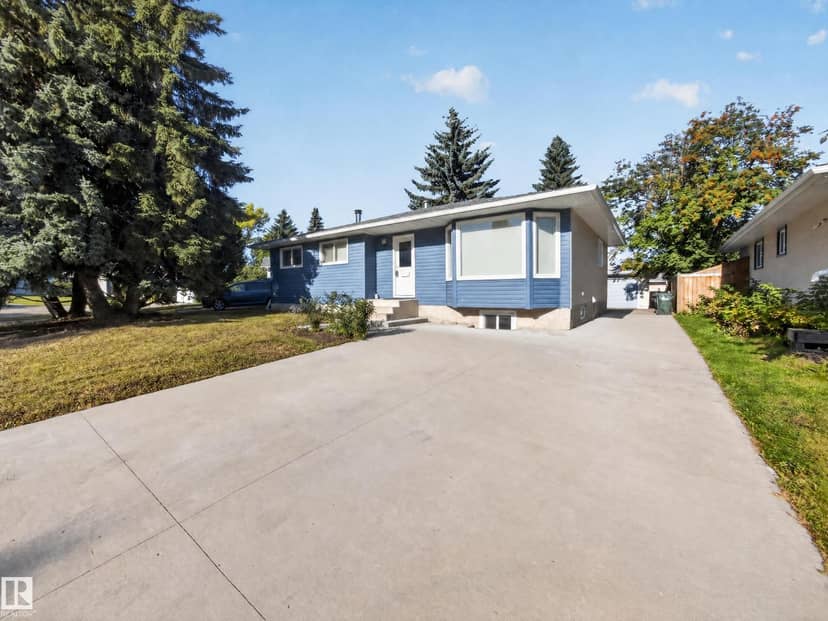 34 Penguin Cr, Sherwood Park, photo 2