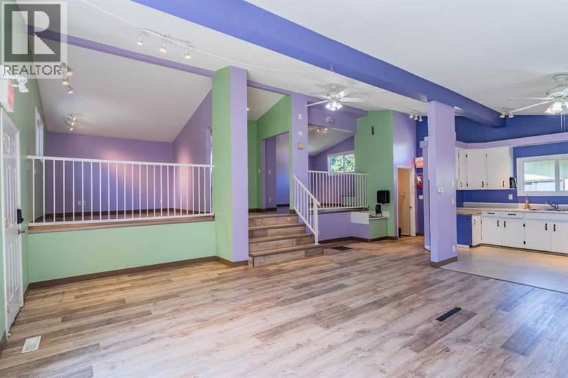 106 Elma Street W, Okotoks, photo 5
