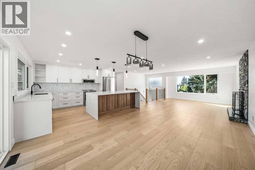 5204 Barron Drive NW — photo 9 of 40