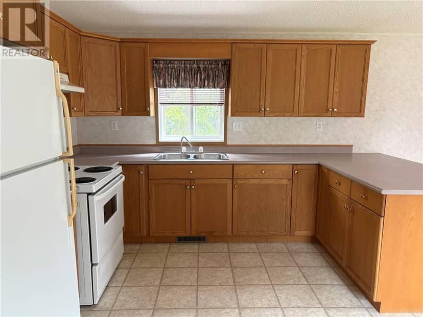 177 Park Drive Unit# 2, Markstay, photo 4