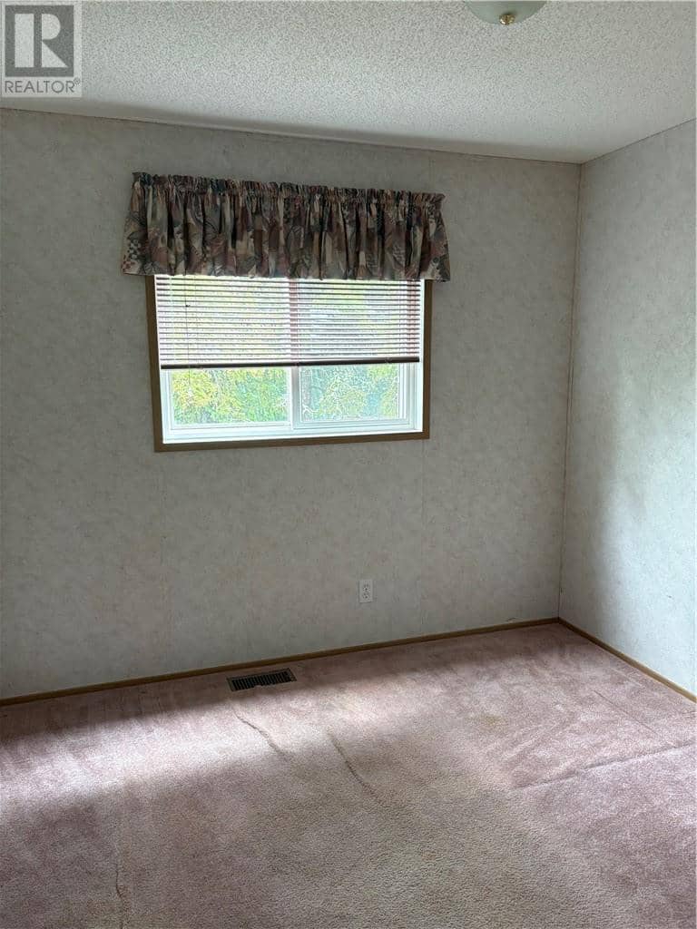 177 Park Drive Unit# 2, Markstay, photo 8