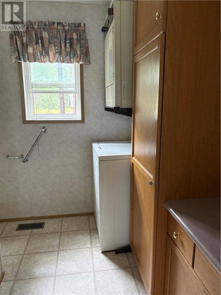 177 Park Drive Unit# 2 — photo 9 of 14