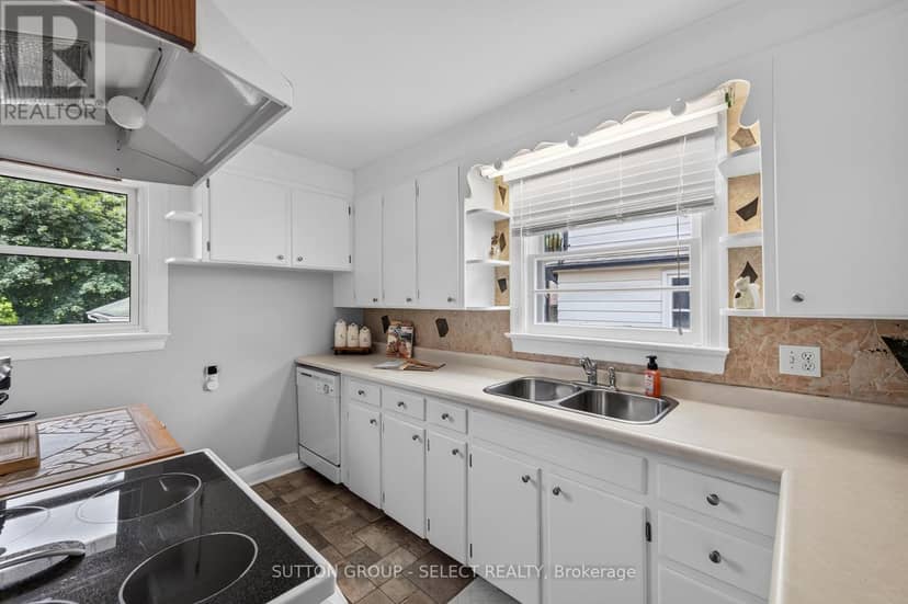 1852 Avalon Street — photo 14 of 39