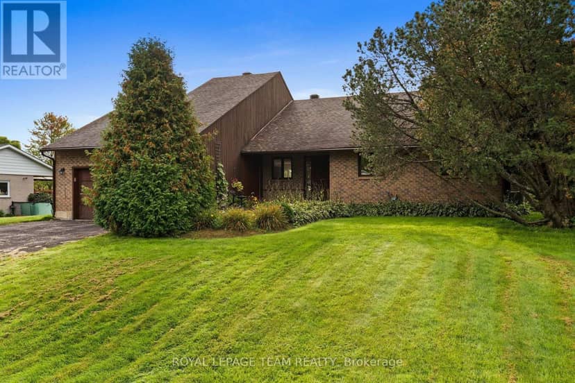 6591 Marina Drive, Ottawa, photo 2