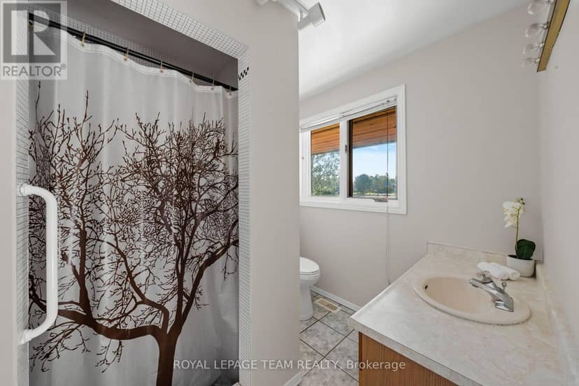 6591 Marina Drive — photo 20 of 40