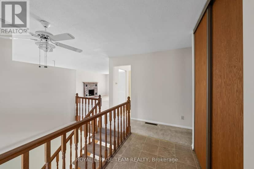 6591 Marina Drive, Ottawa, photo 3