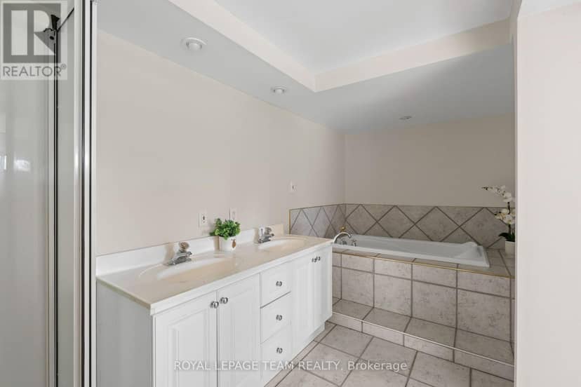 6591 Marina Drive — photo 33 of 40