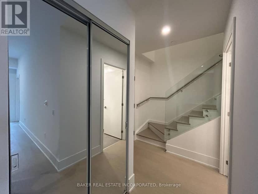 101 - 36 Olive Avenue — photo 17 of 40