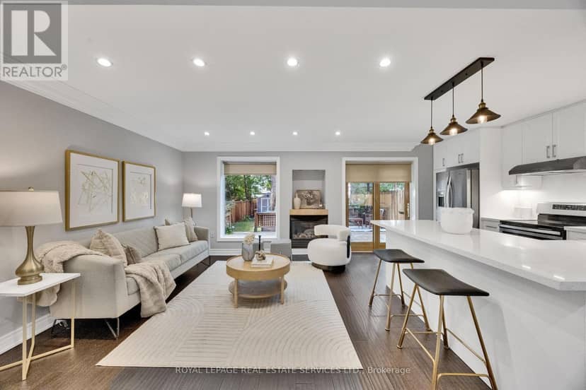 37 Johnston Avenue — photo 10 of 40