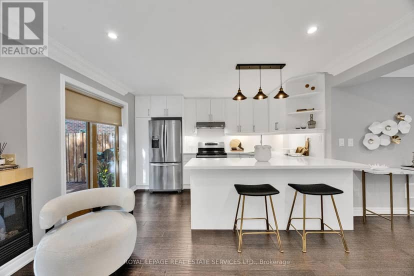 37 Johnston Avenue — photo 12 of 40