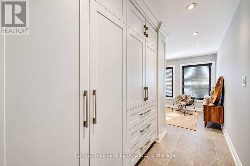 245 Ashdale Avenue, Toronto, photo 6
