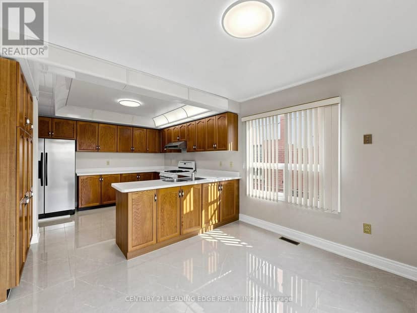 92 Erickson Drive, Whitby, photo 6