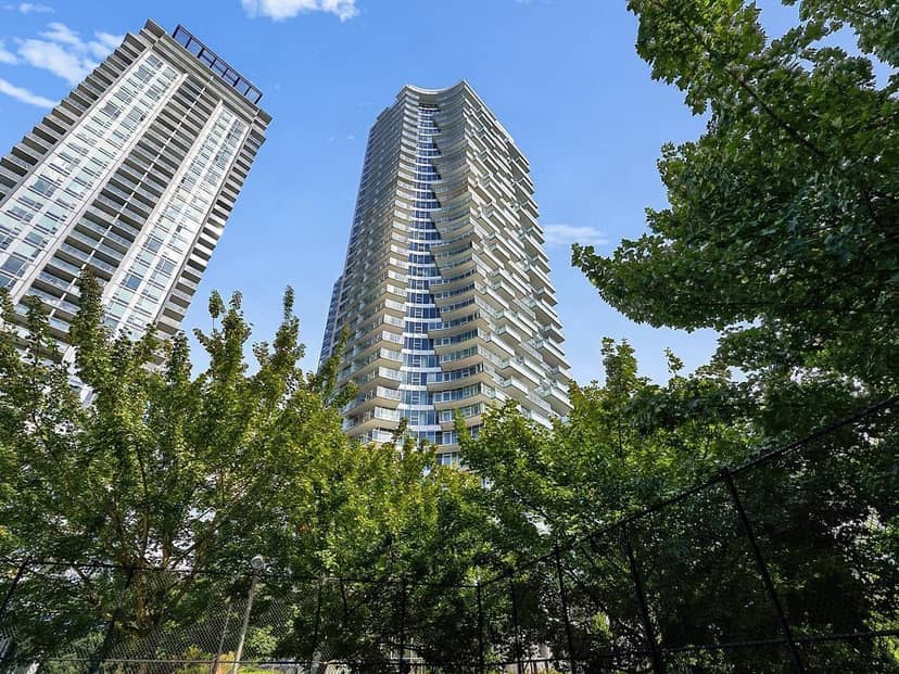 3108 13768 100 AVENUE, Surrey, photo 2