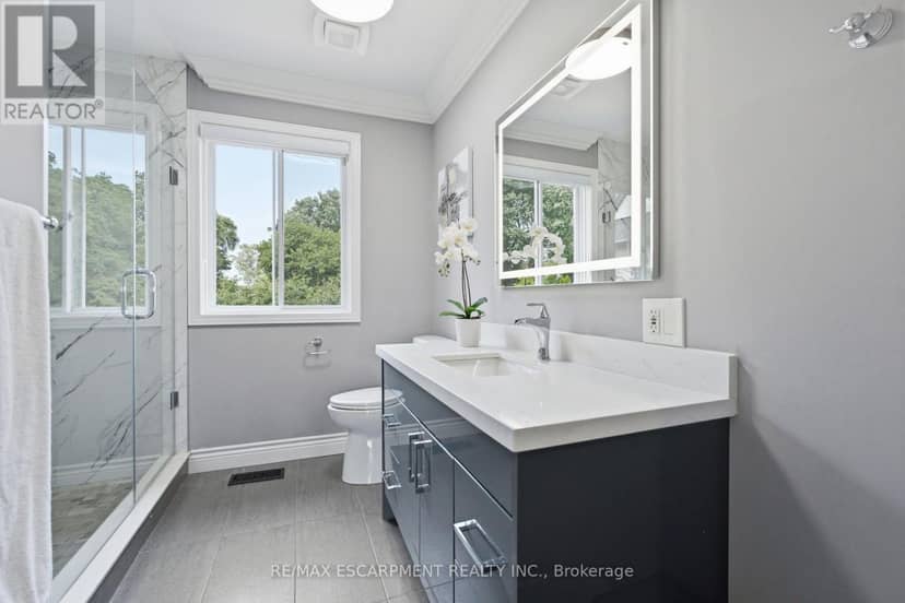 513 Maplehurst Avenue — photo 30 of 40