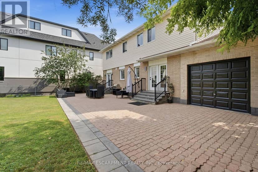 513 Maplehurst Avenue — photo 39 of 40
