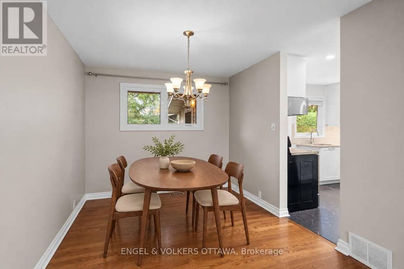 20 Parthia Avenue — photo 12 of 40