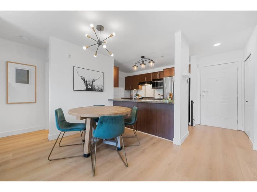310 19388 65 AVENUE, Surrey, photo 3