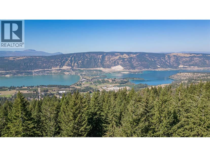 6051 Oyama Lake Road, Oyama