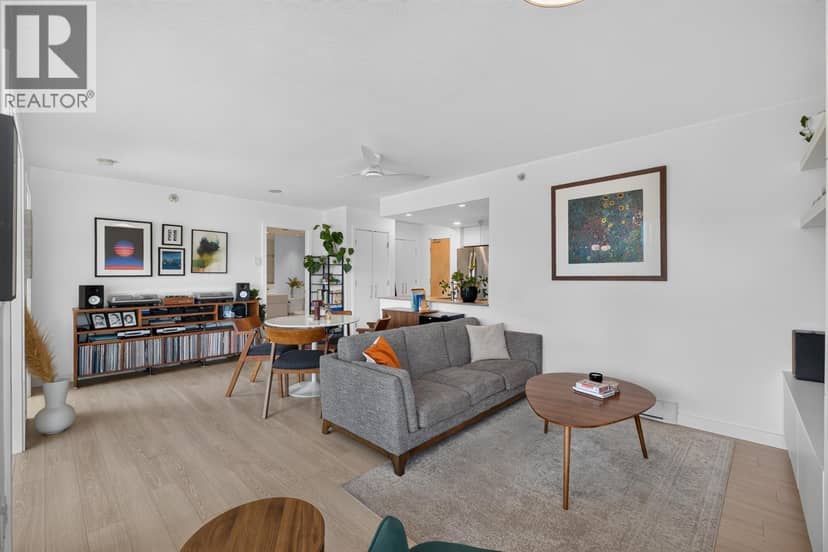 502 120 MILROSS AVENUE, Vancouver, photo 6