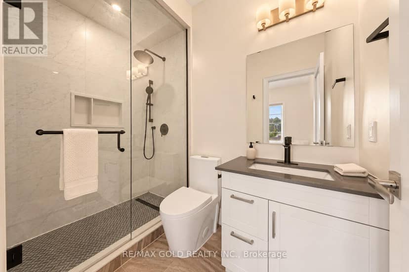 1199 Queens Plate Road E — photo 28 of 35