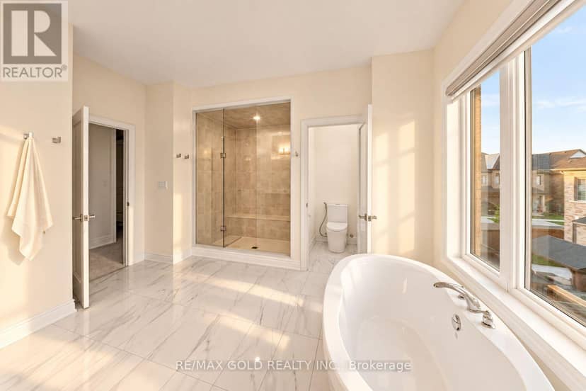 1199 Queens Plate Road E — photo 26 of 35