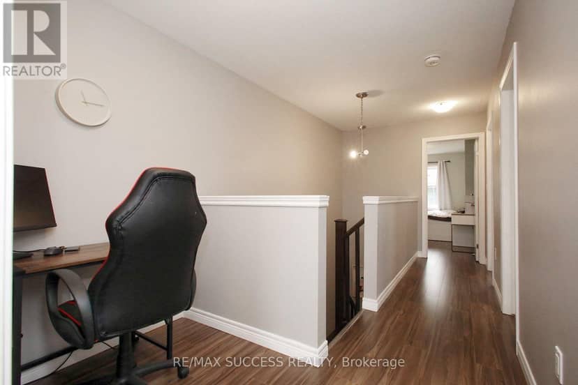 71 - 377 Glancaster Road — photo 20 of 35