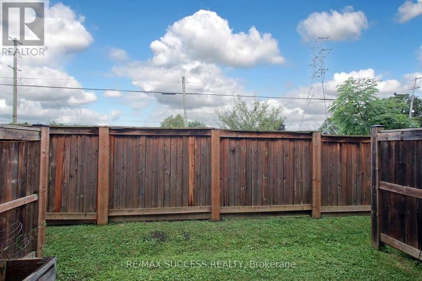 71 - 377 Glancaster Road — photo 31 of 35