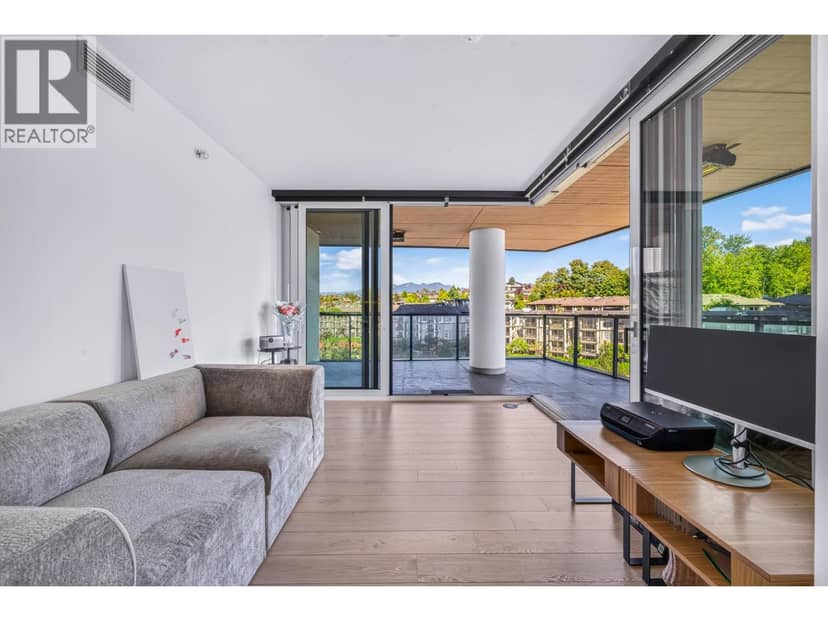 604 4880 LOUGHEED HIGHWAY, Burnaby