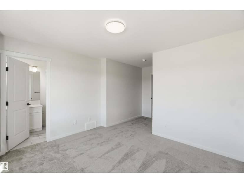 390 Eastwood Dr — photo 33 of 40