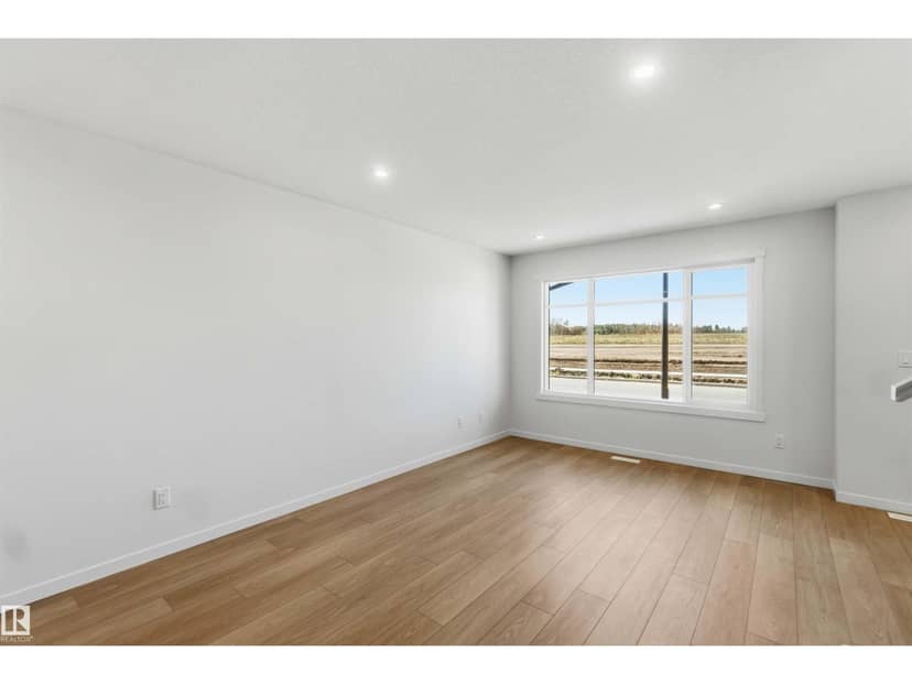 390 Eastwood Dr, Spruce Grove, photo 8