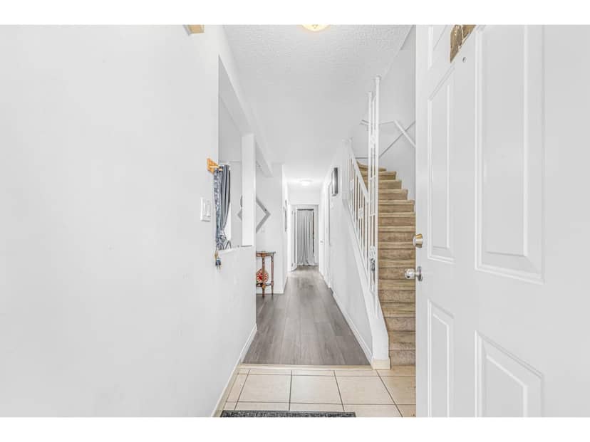 1 9400 122 STREET, Surrey, photo 3
