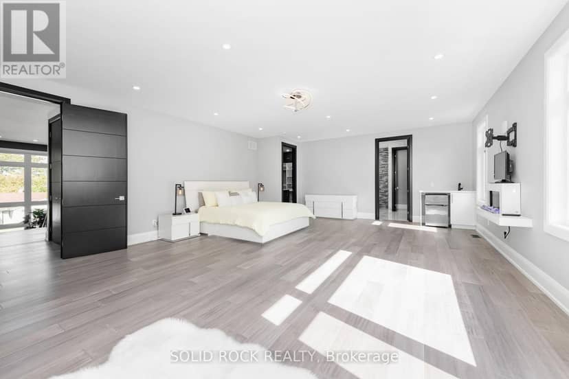 224 Roger Road — photo 14 of 31