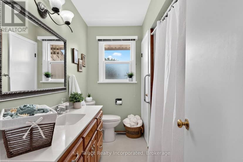 78 Blake Street E — photo 21 of 34