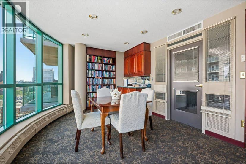 501, 801 2 Avenue SW — photo 39 of 40