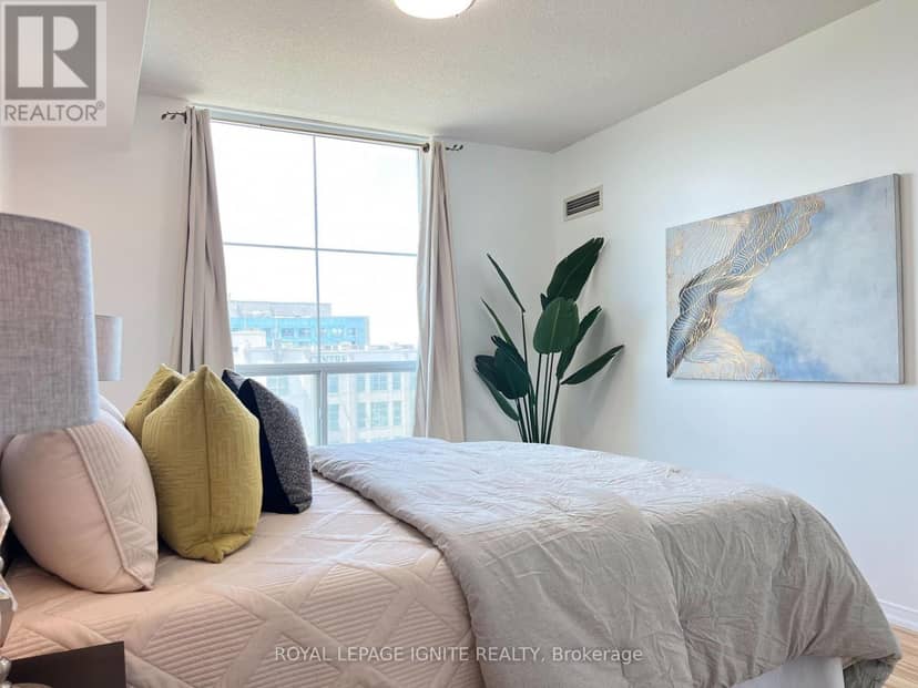 7G - 8 Rosebank Drive — photo 11 of 17