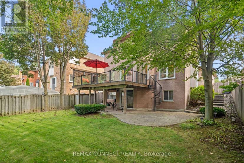 11 McNeilage Court — photo 5 of 39