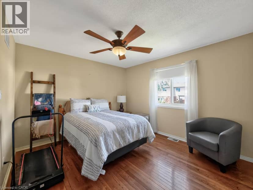 5131 HAWTHORN Drive — photo 17 of 40