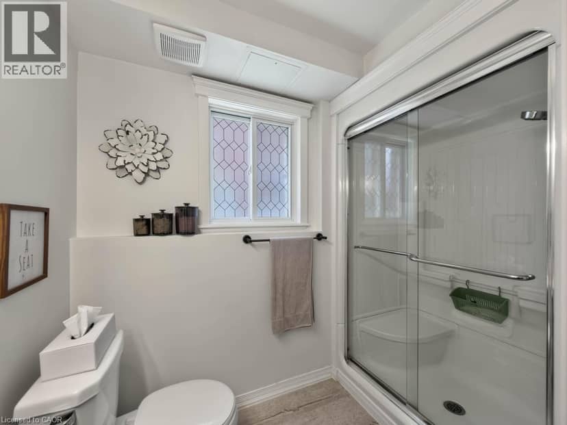 5131 HAWTHORN Drive — photo 33 of 40