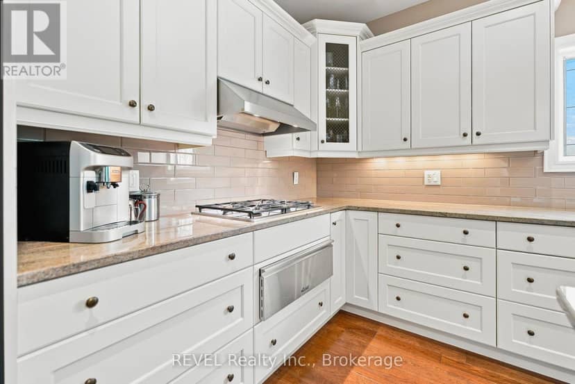 90 Sunrise Court — photo 10 of 40