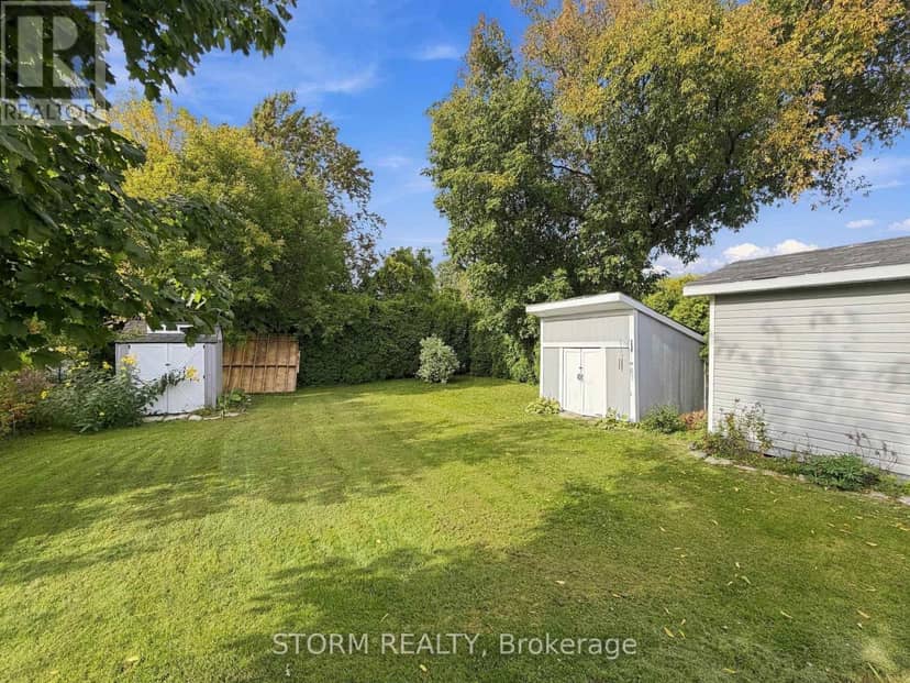 117 Emma Avenue — photo 29 of 33
