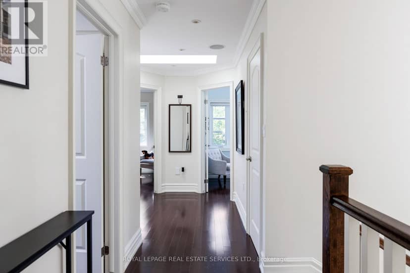 4 Springbrook Gardens — photo 28 of 40