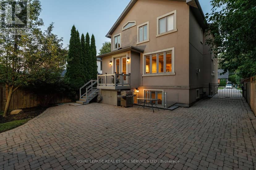 4 Springbrook Gardens — photo 4 of 40